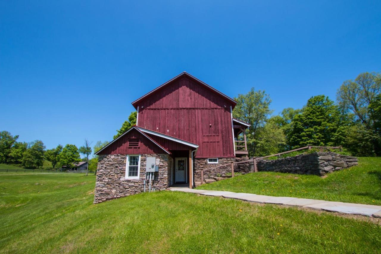 Inn At Tyler Hill Exterior photo