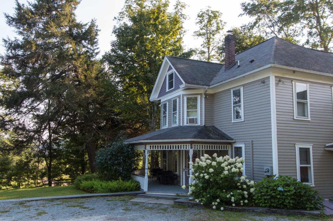 Inn At Tyler Hill Exterior photo